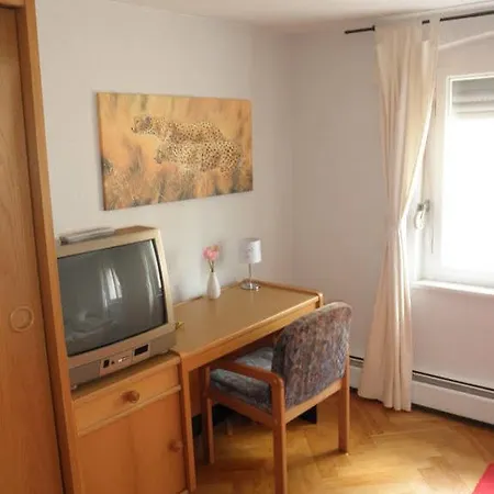 Gasthof Holzgarten 3*