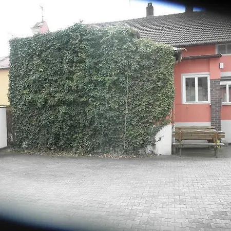 Holzgarten Gasthof 3*