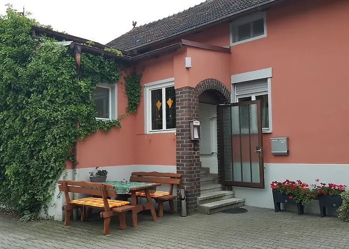 Holzgarten Gasthof 3*